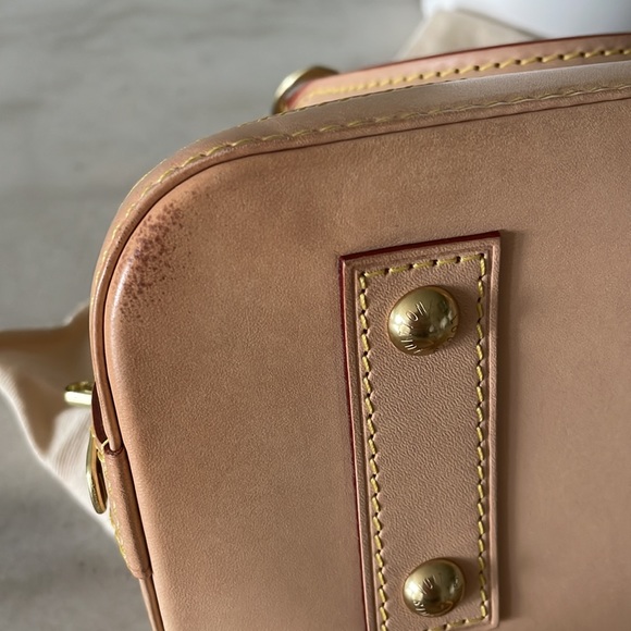 Louis Vuitton alma bb SOLD - Picture 6 of 9